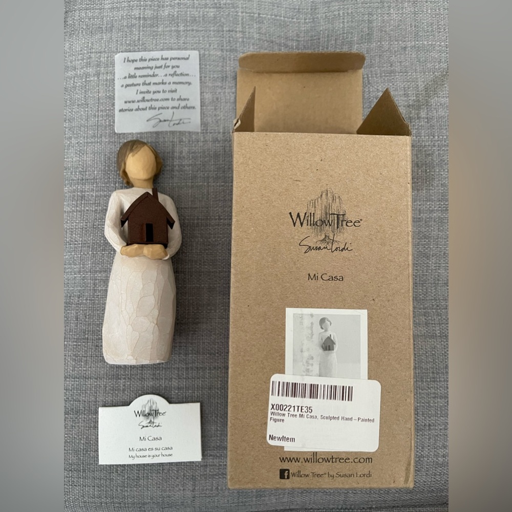 Willow Tree Mia Casa NWT